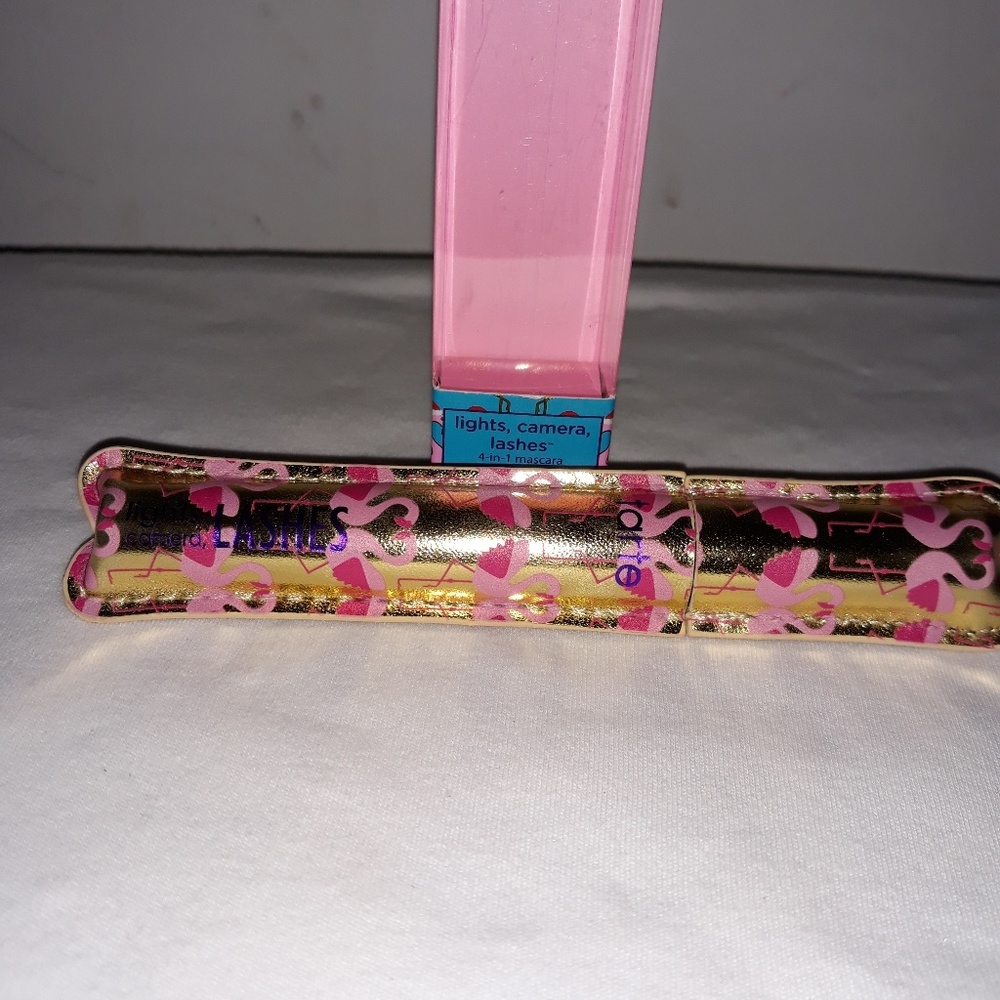 MASCARA - Picture 2 of 2
